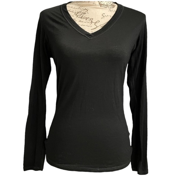 Smartwool Tops - Smartwool vneck long sleeve base layer tee XL